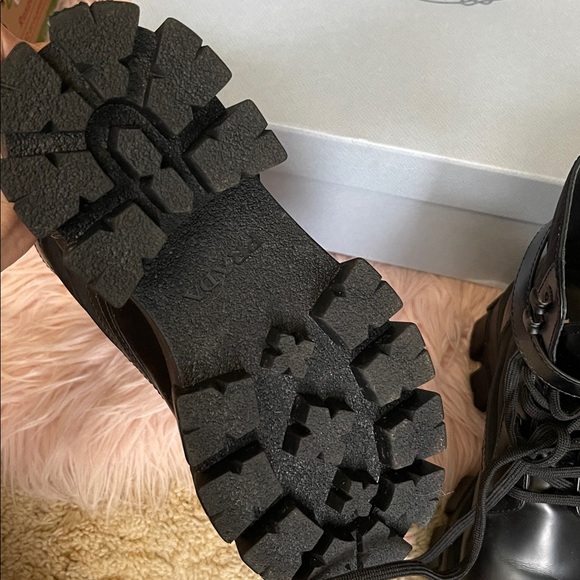 Black Leather Lug-Sole Combat Boots - Picture 5 of 7